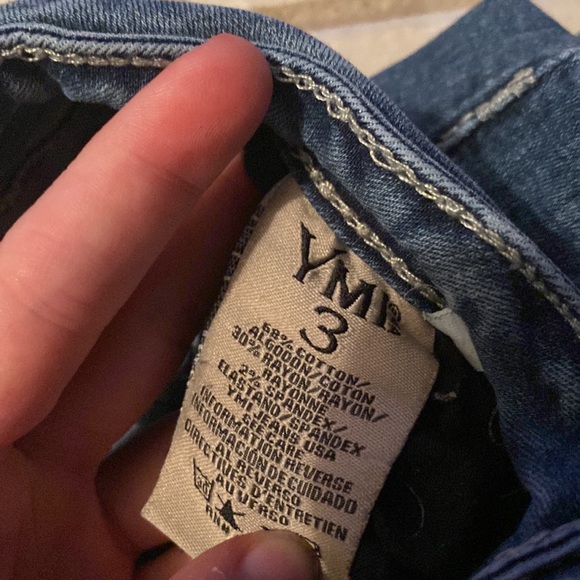 Caprees - Picture 2 of 2